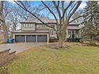 614 Joy Ln Elgin, IL