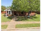 104 Spence Dr, Wylie, TX 75098