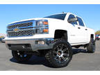 2014 Chevrolet Silverado 1500 4WD ONE OWNER, LIFTED AND LOW MILES