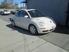 2007 Volkswagen New Beetle 2.5 PZEV 2dr Coupe (2.5L I5 6A)