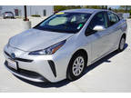 2020 Toyota Prius L Eco 4dr Hatchback 73K MILES LOADED