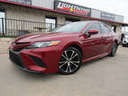 2018 Toyota Camry SE Auto