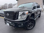 2017 Nissan Titan XD CREW CAB PICKUP