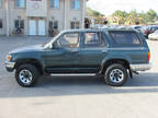 1995 Toyota 4Runner SR5 V6 4dr SUV