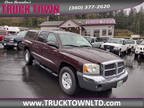 2005 Dodge Dakota 4WD Quad Cab SLT