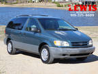 2000 Toyota Sienna 5dr LE
