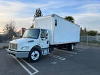 2015 Freightliner M2 Box Truck 26ft With Sleeper