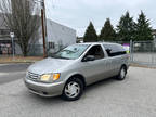 2002 Toyota Sienna LE Auto, No accident, 7 Pass,A/C