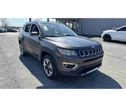 2018 Jeep Compass Limited is a Grey 2018 Jeep Compass Limited SUV in Nicholasville KY
