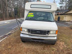 2006 Ford Econoline E450 Super Duty Cutaway Van