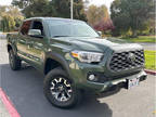 2022 Toyota Tacoma Double Cab TRD Off-Road Pickup 4D 5 ft