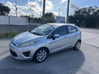 2013 Ford Fiesta 5dr HB SE