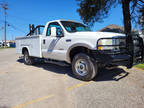 2003 Ford F-350 4WD - Service Bed with Tommy Gate