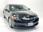 2013 Acura ILX 2.0L 4dr Sedan