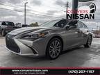 2020 Lexus ES 300h