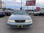 1998 Toyota Avalon XLS Sedan 4D