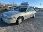 2007 Lincoln Town Car Signature Limited