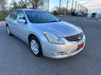 2012 Nissan Altima 2.5 S 4dr Sedan