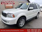 2005 Lincoln Navigator Luxury 2WD