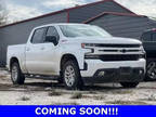 2020 Chevrolet Silverado 1500 Crew Cab RST Pickup 4D 5 3/4 ft