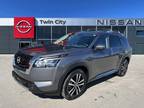 2023 Nissan Pathfinder Platinum 4WD