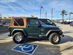 2000 Jeep Wrangler Sport 2dr 4WD SUV