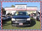 2014 Chrysler Town and Country Touring 4dr Mini Van