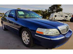 2010 Lincoln Town Car 4dr Signature Limited Perfect Blue Paint Job