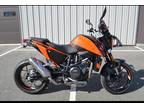 2017 KTM 690 Duke