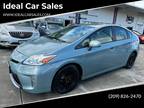 2015 Toyota Prius Three 4dr Hatchback