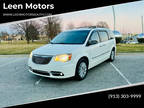 2012 Chrysler Town and Country Limited 4dr Mini Van