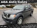 2013 Nissan Frontier SV 4x4 4dr Crew Cab 5 ft. SB Pickup 5A