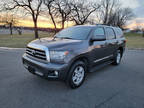 2014 Toyota Sequoia Sr5