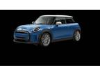 2024 MINI Hardtop 2 Door Signature