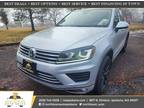 2016 Volkswagen Touareg VR6