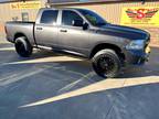 2015 RAM 1500 4WD Crew Cab 140.5 in Express