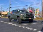 2022 Toyota Tacoma 4WD SR Double Cab 5' Bed V6 AT