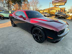 2016 Dodge Challenger SXT 2dr Coupe