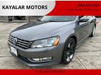 2012 Volkswagen Passat TDI SE 4dr Sedan 6A w/ Sunroof and Navigation