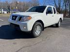 2015 Nissan Frontier SV V6 4x4 4dr King Cab 6.1 ft. SB Pickup 5A