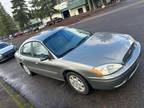 2004 Ford Taurus SE 4dr Sedan