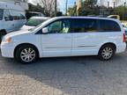 2016 Chrysler Town and Country Touring 4dr Mini Van