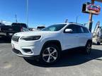 2019 Jeep Cherokee loaded AWD