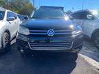 2013 Volkswagen Touareg VR6 Sport AWD 4dr SUV w/ Navigation