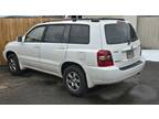 2005 Toyota Highlander Base AWD, Low Miles, Heated Seats - Your Perfect