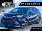 2022 Toyota Sienna XSE Minivan 4D