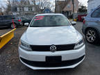 2012 Volkswagen Jetta Sedan 4dr Manual SE PZEV