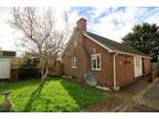 3 bed house for sale in Kingsmead Close, BN25, Seaford