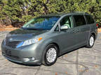 2013 Toyota Sienna XLE Minivan 4D