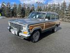 1989 Jeep Grand Wagoneer Base 4dr 4WD SUV